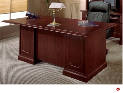 Picture of 11987 Traditional Laminate 72" Executive Office Desk Workstation
