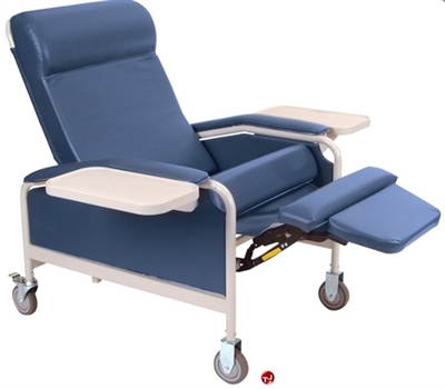 Picture of Winco 5291 XL Bariatric Convalescent Mobile Medical Recliner